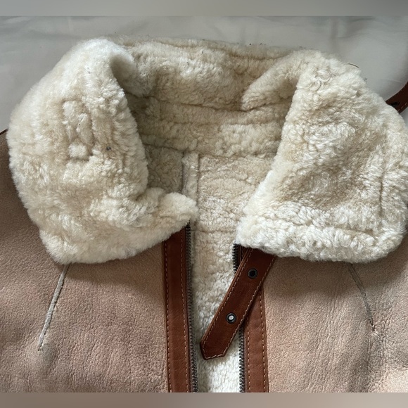 SOLD 🌎 RUDSAK sheepskin beige jacket size S - Picture 7 of 7